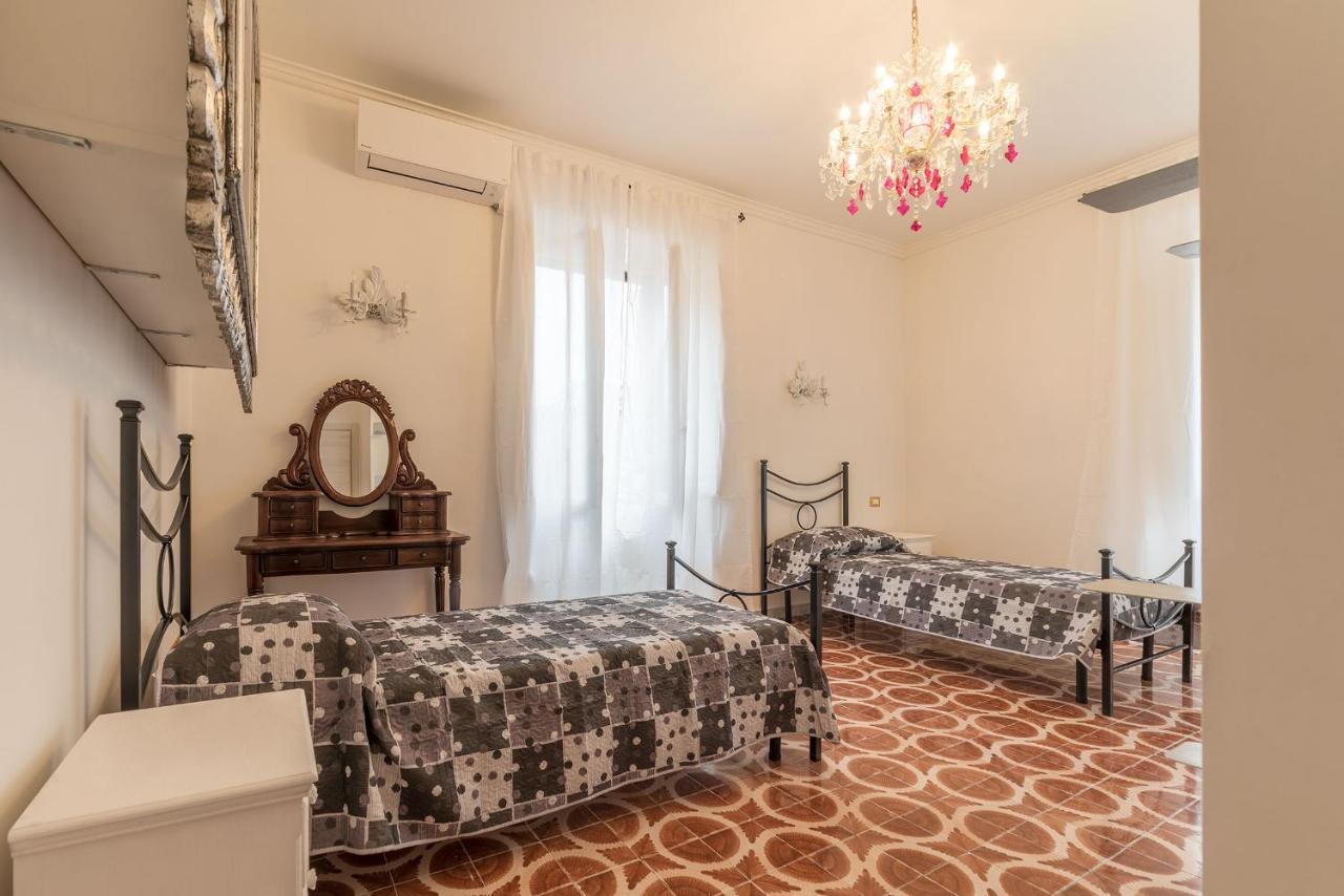 Piramide & Testaccio Design Flat Rome Bagian luar foto